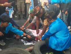 DPD KNPI Kabupaten Bogor Sembelih Leher Bupati Iwan Setiawan Melalui Contoh Seekor Kambing