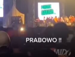 Viral Penonton Serukan Prabowo,  Saat Konser Ganjar di Kudus: ‘Siapa Presiden Kita? Prabowo!’